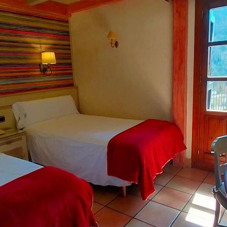 Hotel Villa De Torla Eksteriør bilde