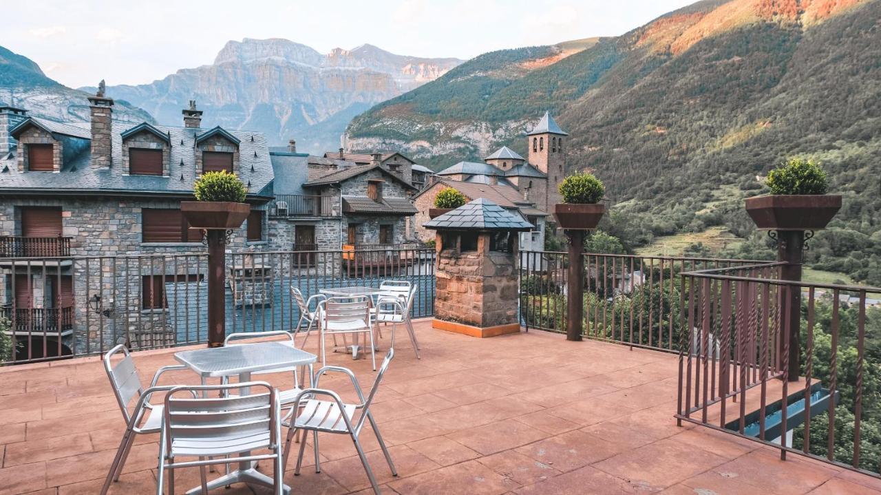 Hotel Villa De Torla Eksteriør bilde