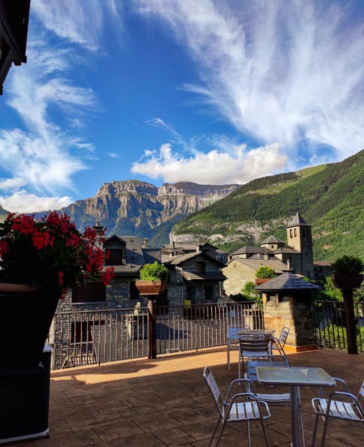 Hotel Villa De Torla Eksteriør bilde
