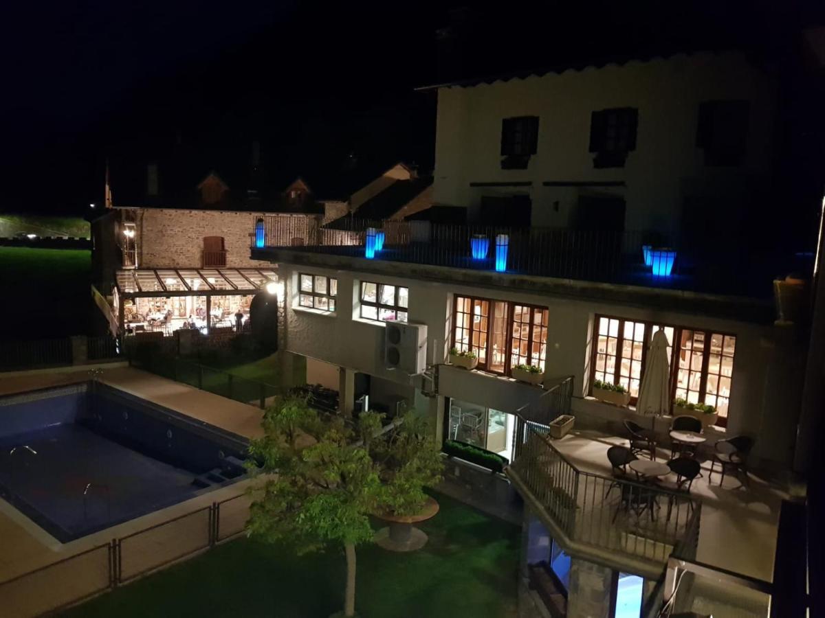Hotel Villa De Torla Eksteriør bilde