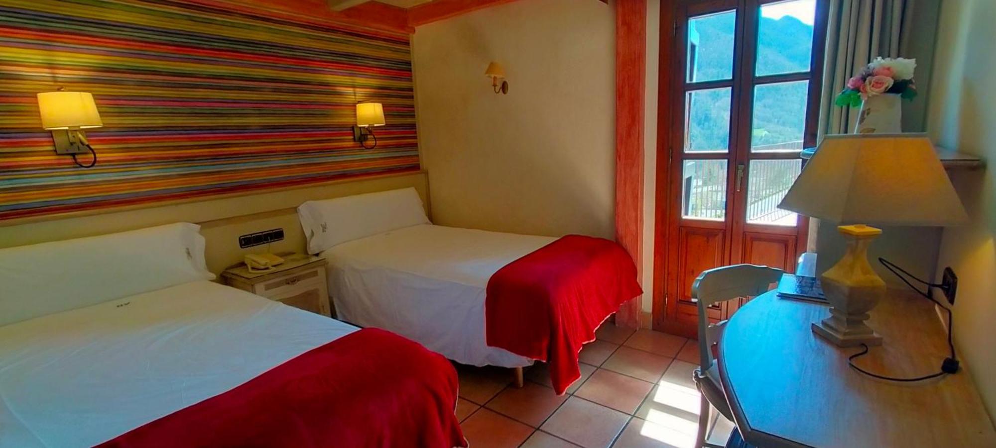 Hotel Villa De Torla Eksteriør bilde