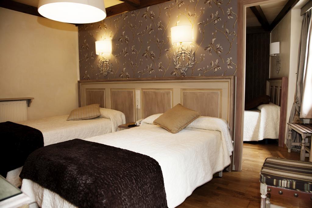 Hotel Villa De Torla Eksteriør bilde