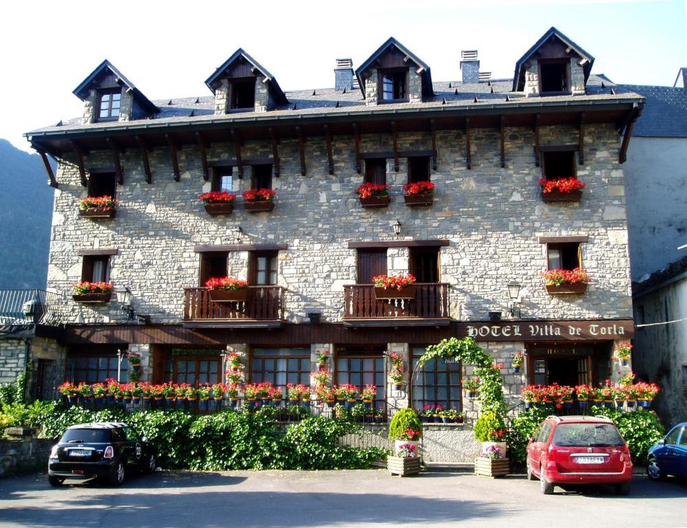 Hotel Villa De Torla Eksteriør bilde